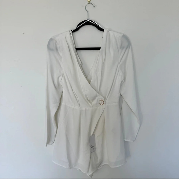 *NWT* FINDERS KEEPERS | Rae Romper Ivory | M - Picture 13 of 16